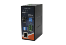 IGPMC-111GP:  Industrial Gigabit PoE Ethernet to fiber media converter 