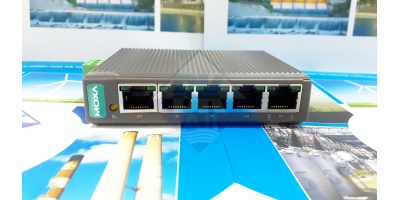 Toàn quốc - EDS-205: Switch công nghiệp 5 cổng Ethernet tốc độ 10/100BaseT(X) (RJ45) Eds_205_bkaii_2-min
