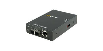 S-110P-XT:  PoE Industrial Media and Rate Converters 10/100Base-TX to 100Base-X Conversion 